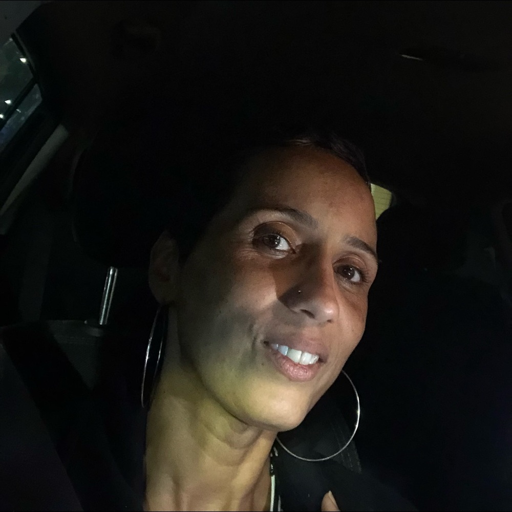 Meet your Posher, Jaye